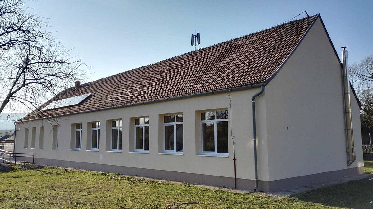 Energy modernization of municipality building in Márkaháza