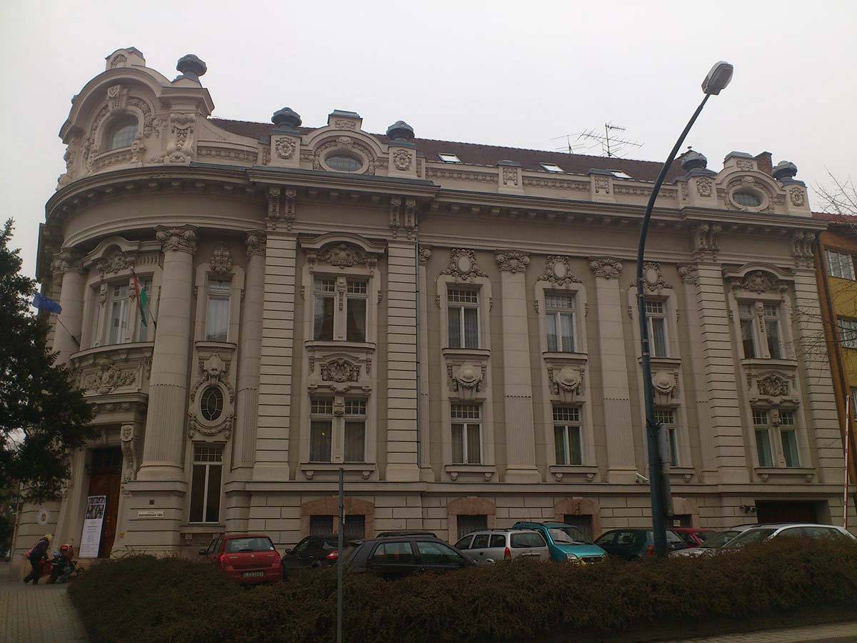 Hungarian State Treasury - Heves County Headquaters Eger