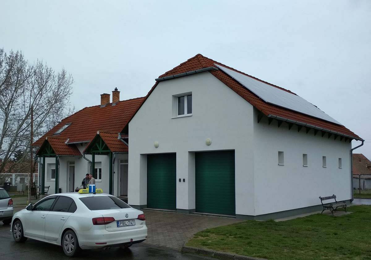 Government Office of Tolna Cunty Szekszárd, Búzavirág utca 23.